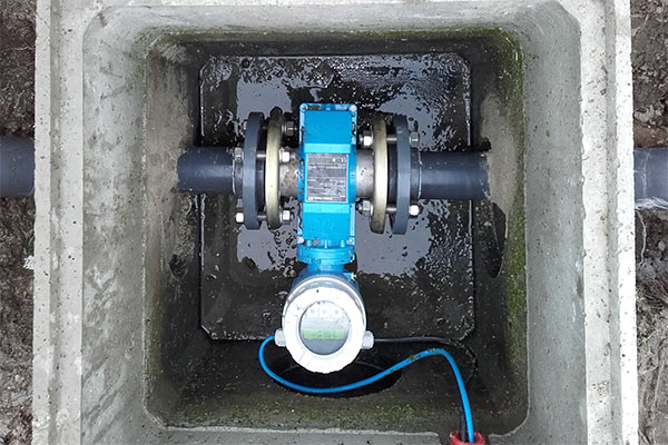 Implantation de débitmètre électromagnétique Endress Hauser